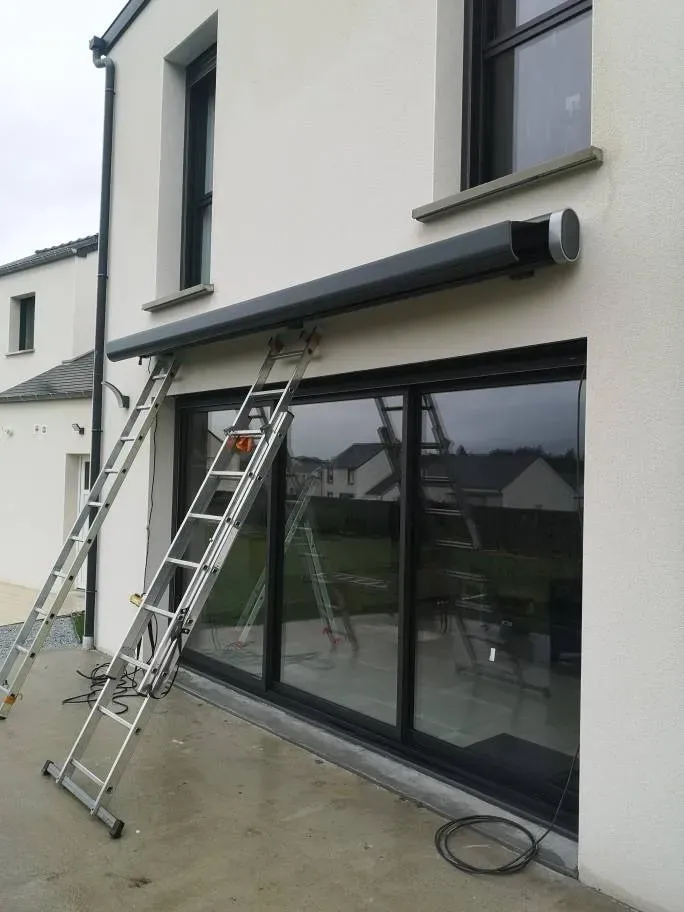 nos realisations amenagements exterieurs pergolas portail motorise car pot cloture et portail portillon et terrasse (11)