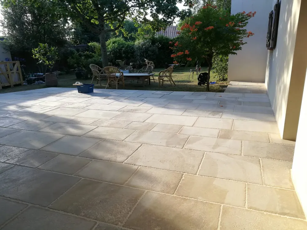 nos realisations amenagements exterieurs pergolas portail motorise car pot cloture et portail portillon et terrasse (42)